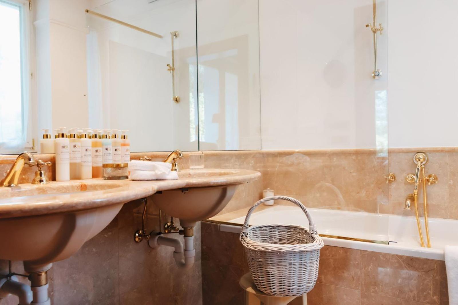 Hotel Villa Irma Merano Ngoại thất bức ảnh
